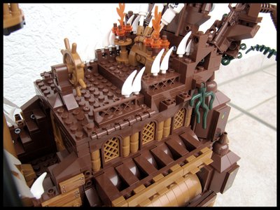 Review LEPIN 16016 The Flying Dutchman