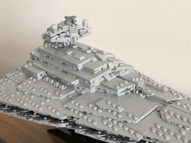 Review MOC 18916 The Empire over Jedha City By Onecase